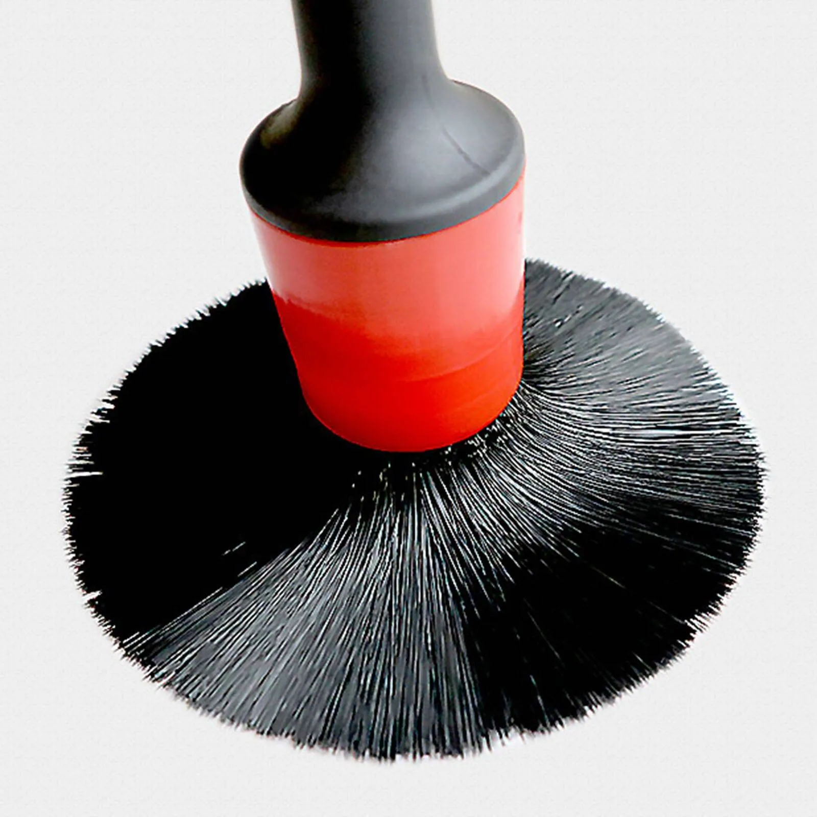 5 PIECE SOFT BRISTLE, WOOD HANDLE WHEEL, LUG NUT, & INTERIOR BRUSH SET