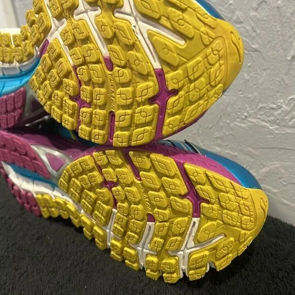 🔥🔥 BROOKS Adrenaline GTS 15 Women’s Running  Sneaker Shoes Sz 11 - EXCELLENT