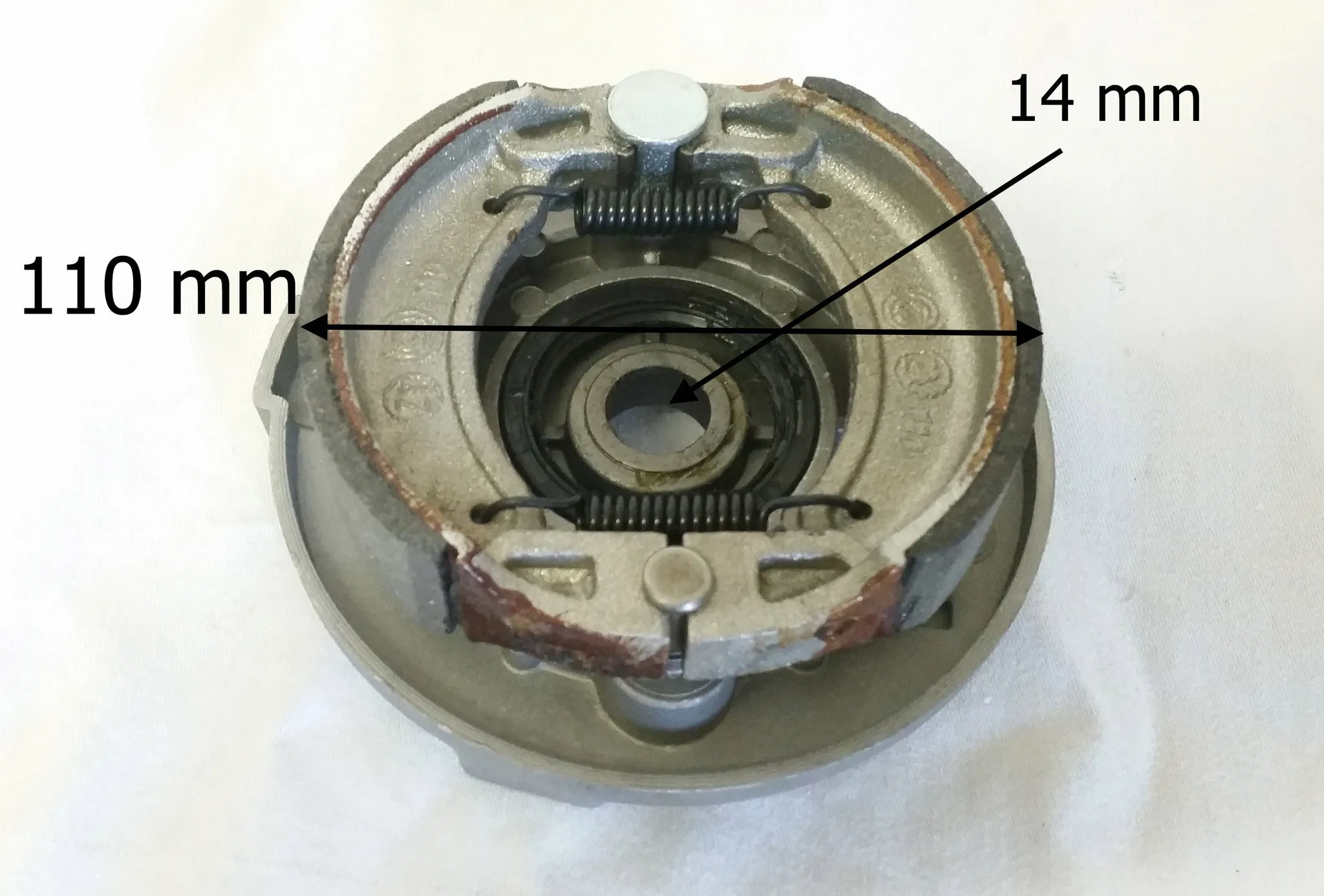 BS006 LEFT DRUM BRAKE HUB & SHOE BASHAN S-3 & TAO TORONTO 125cc QUAD BIKE L