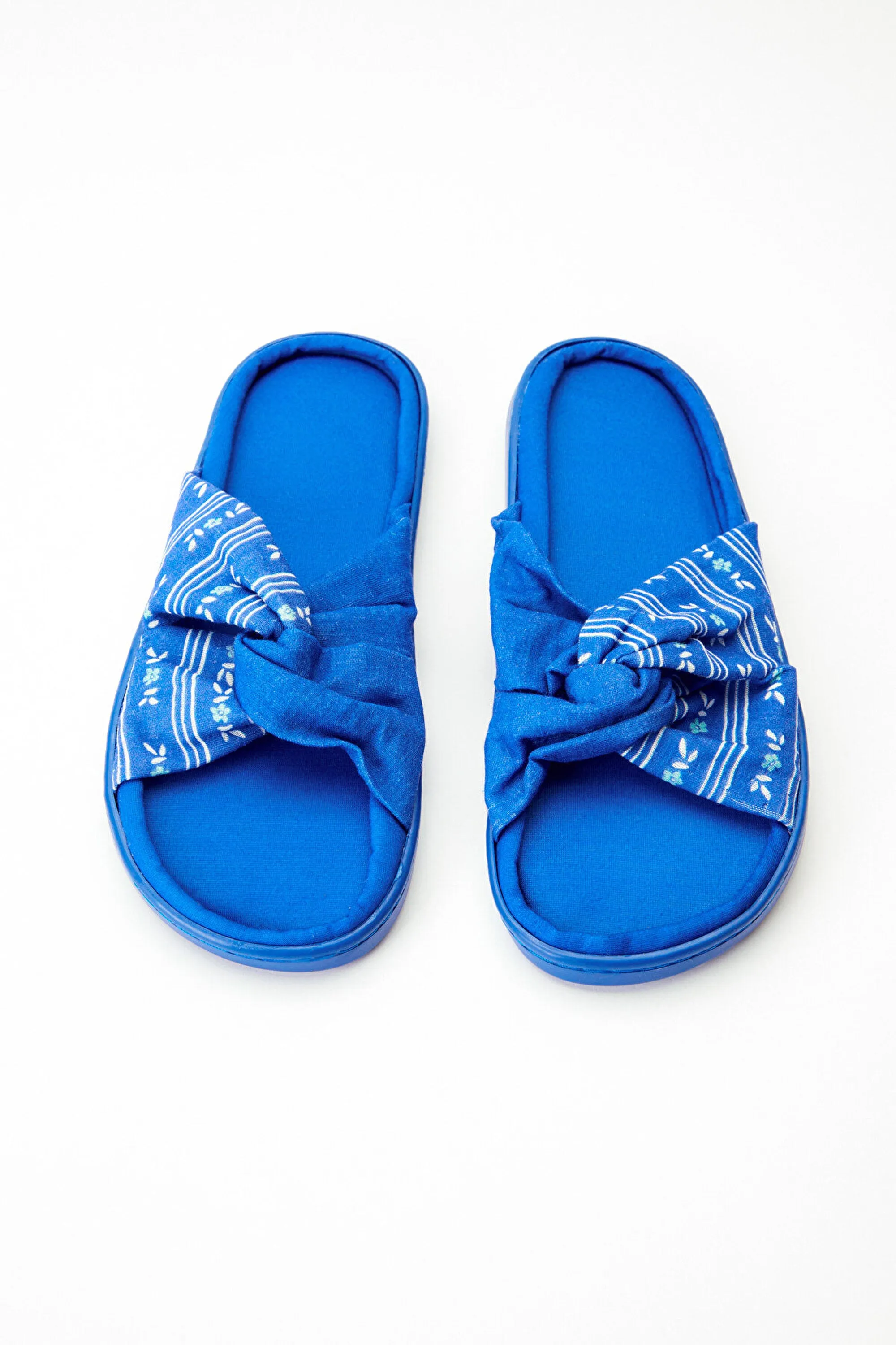Carrie Slippers