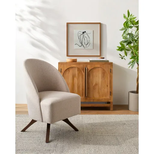 Chic Comfort Swivel Chair