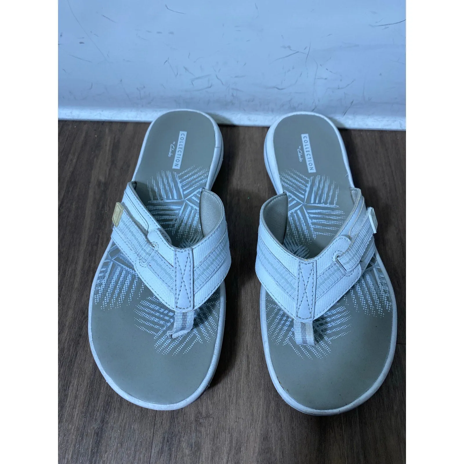 Collection by Clarks white and tan sandals size 7