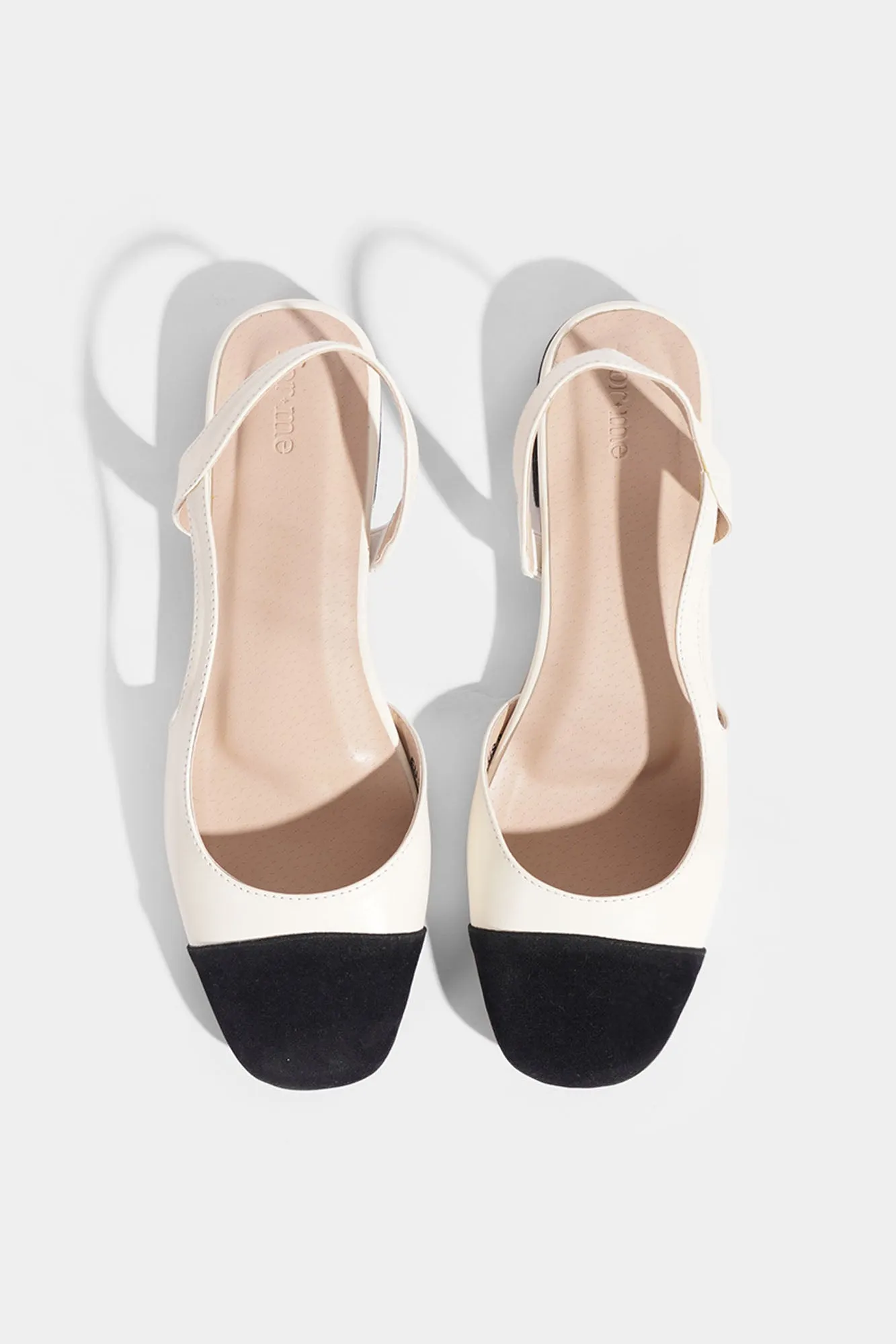Duo Tone Pointed Toe Easy Soles Sandals