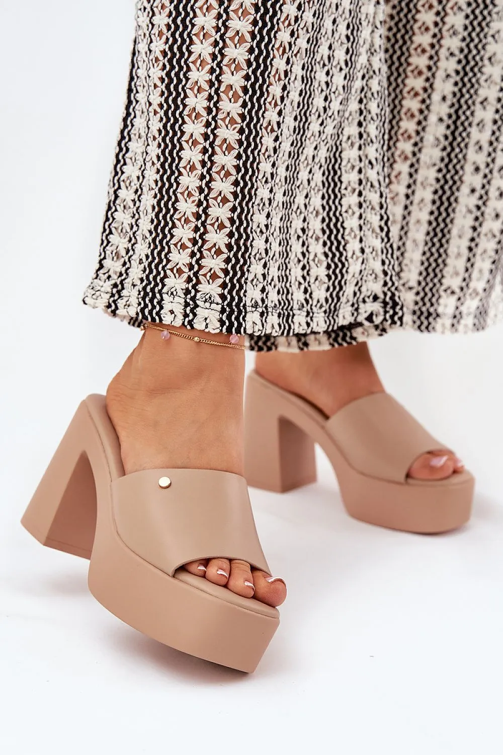 Flip-flops Step in style