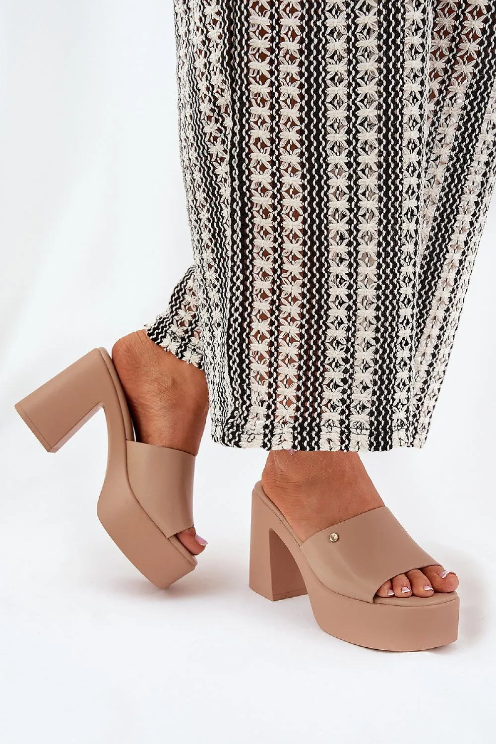 Flip-flops Step in style