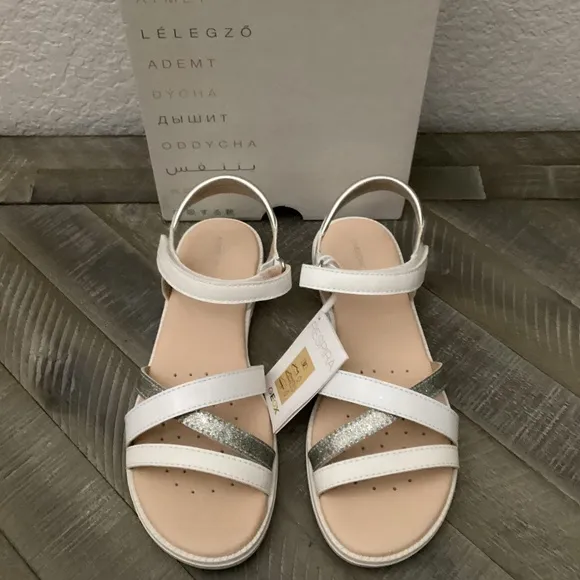 Geox Kids' Karly Sandal, size 3US / 34EU
