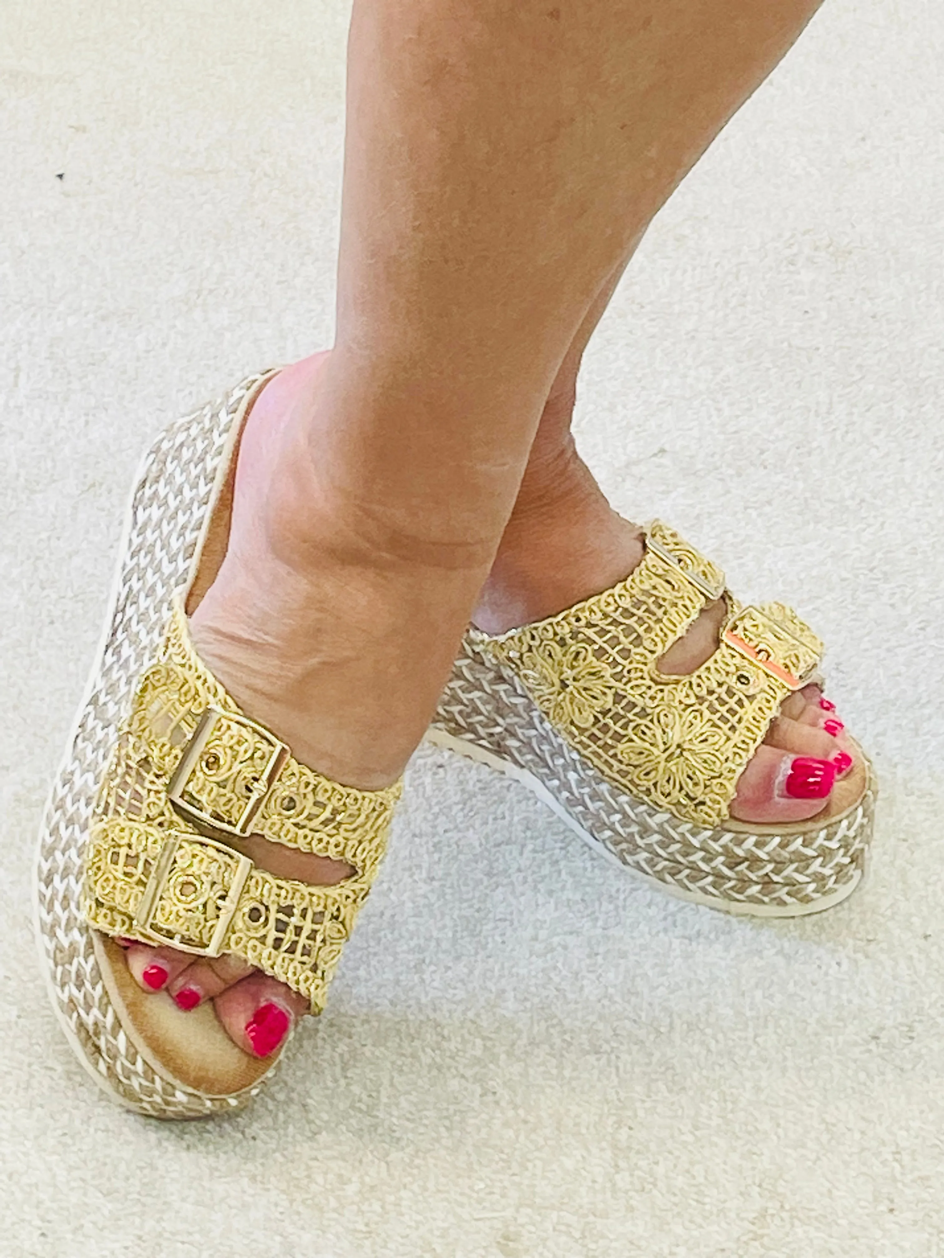 GOLD CROCHET WEDGE FLATFORM SANDALS ( 9501 )