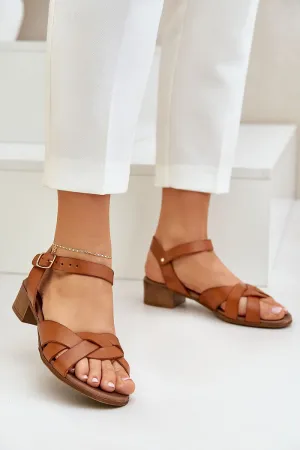 Heel sandals Step in style