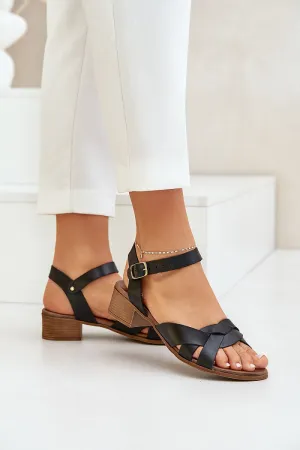 Heel sandals Step in style