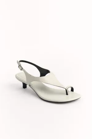 Kitten heel leather sandals