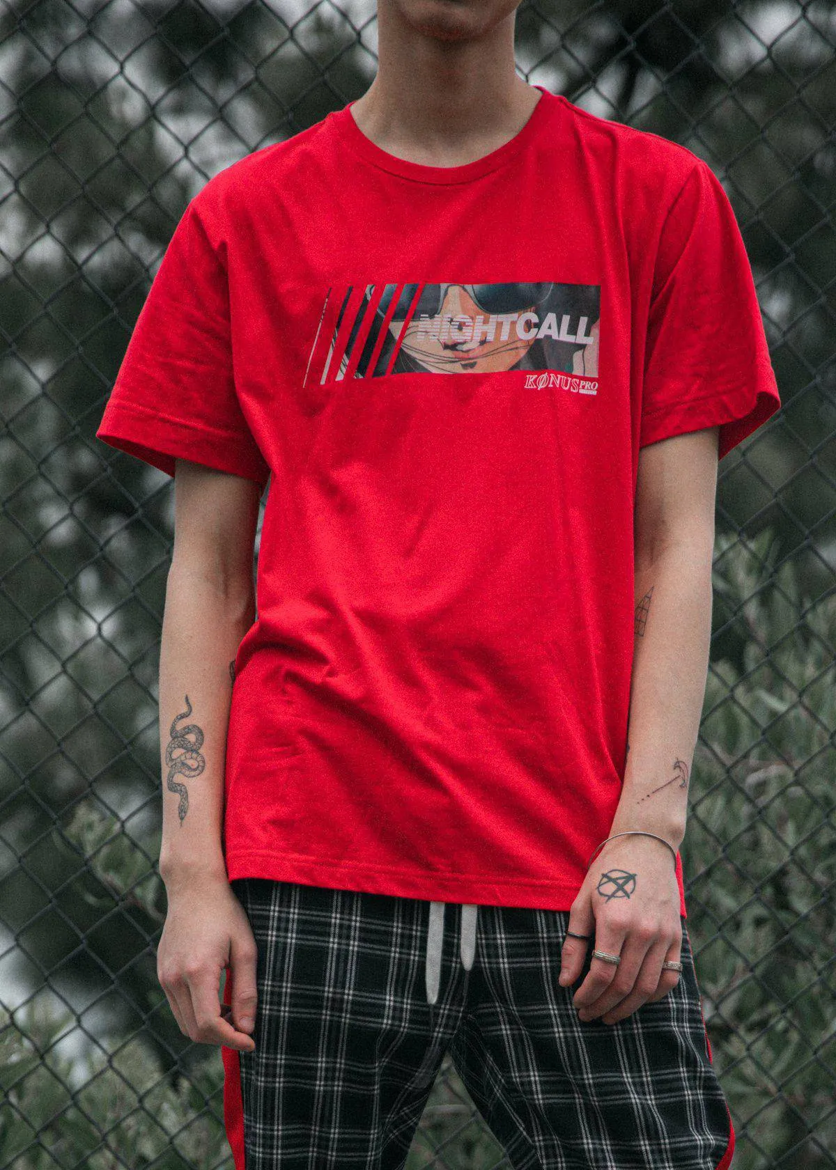 Konus Men's Anime Graphic Tee in Red
