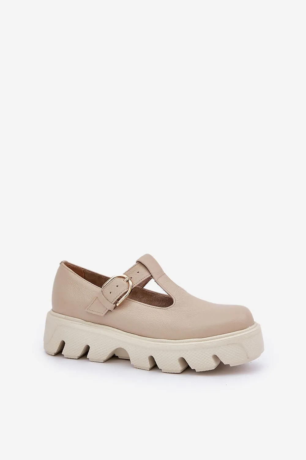 Low Shoes Step in style