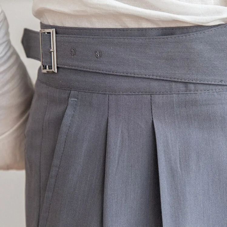 Men’s Pleated Trousers – High Waist – Side Buckle – Tapered Leg – Sophisticated Fit