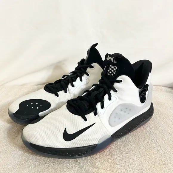 Nike KD Trey 5 7 EP White Black size 11 MEN’S BASKETBALL SHOES