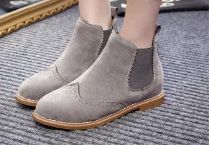 s Brand Women Ankle Boots Flat Heels Shoes Woman Suede Leather Boots Brogue Cut outs Slip on Black Gray Plus Size 40
