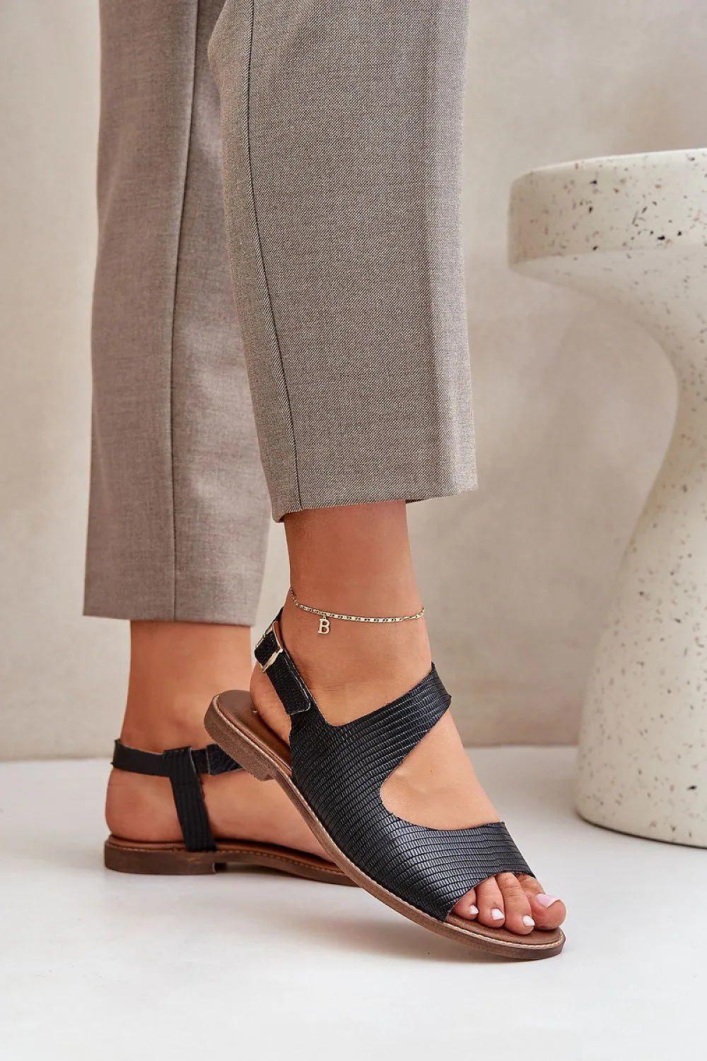 Sandals Step in style
