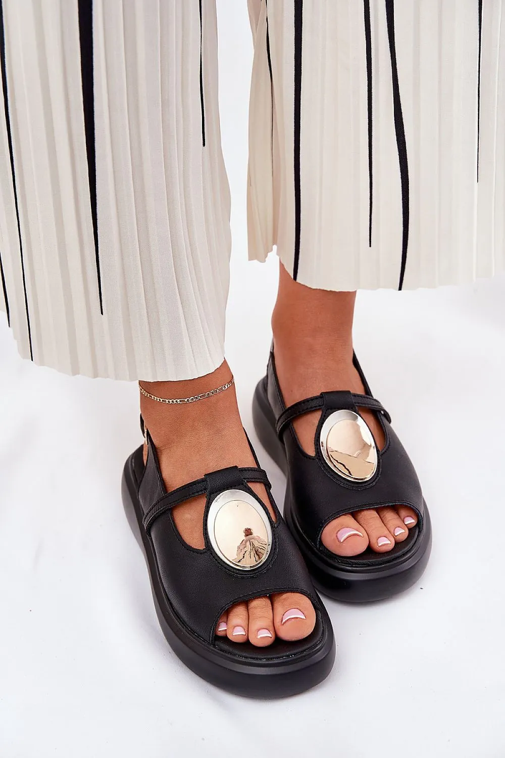 Sandals Step in style
