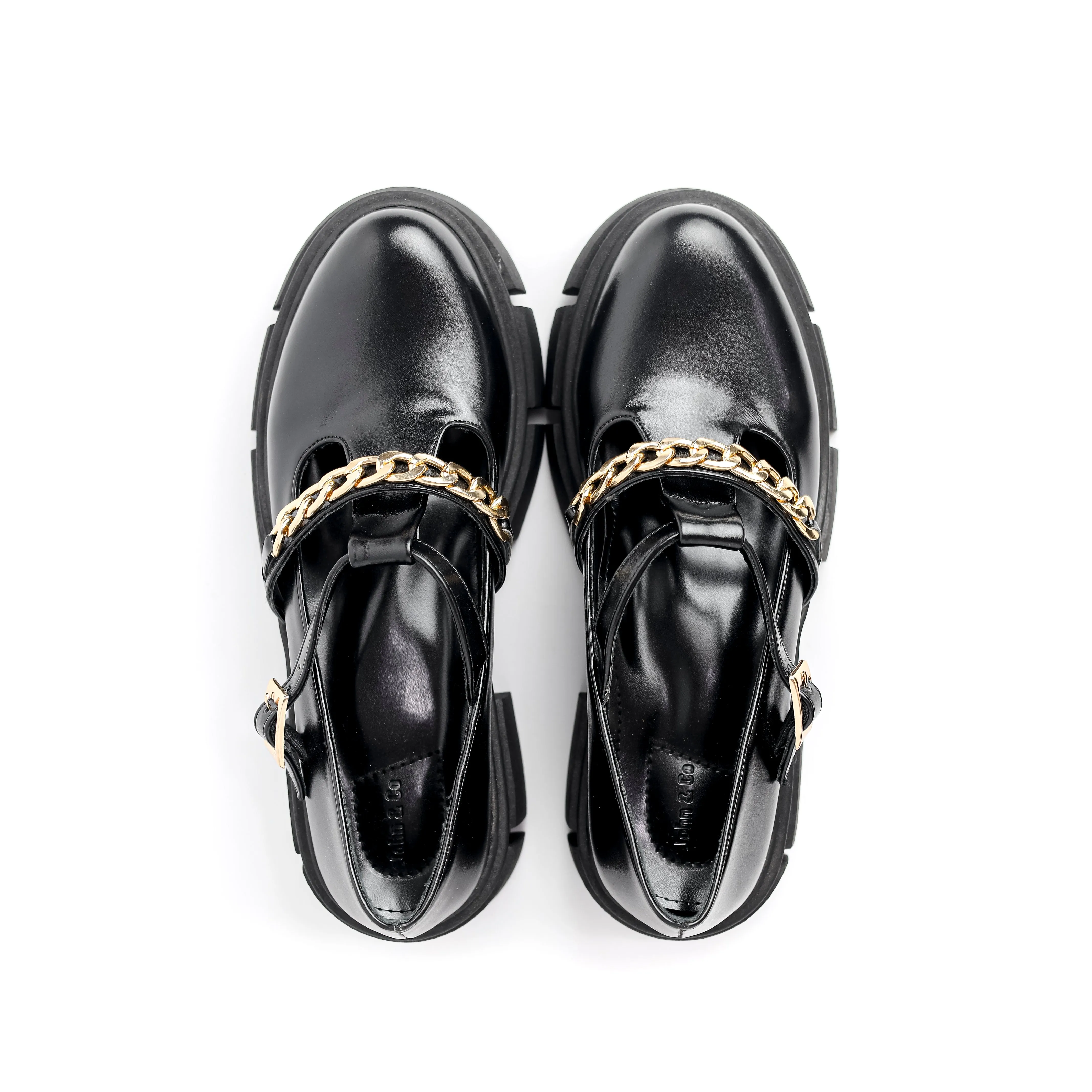 Statement Chain Leather Loafers