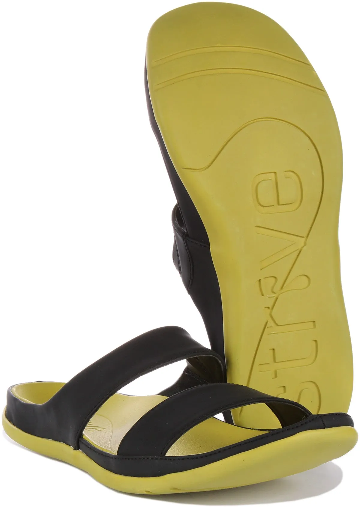 Strive Chia In Black For Women