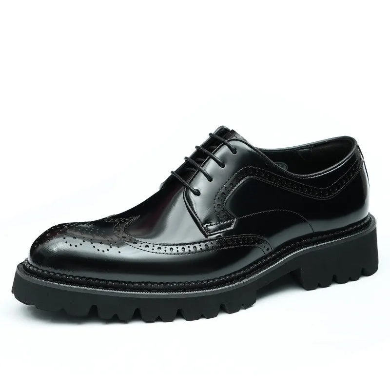 Top Layer Cowhide Men's Leather Shoes Taobao Patent Leather Glossy Leather Shoes Men's British Style Carving Brogue Pointed Toe Platform Men's Shoes96128