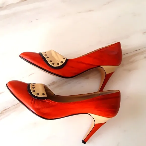 VGT ANTHROPOLOGIE MONETA BLU MILANO RARE PUMPS 8.5