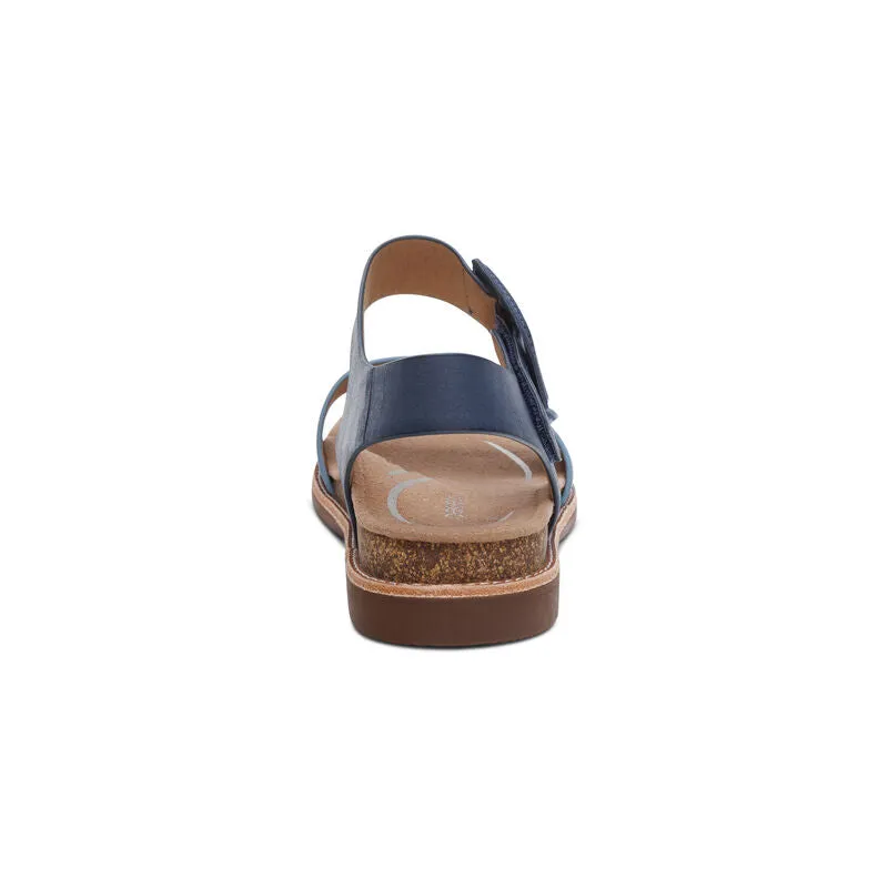 Women's Claire